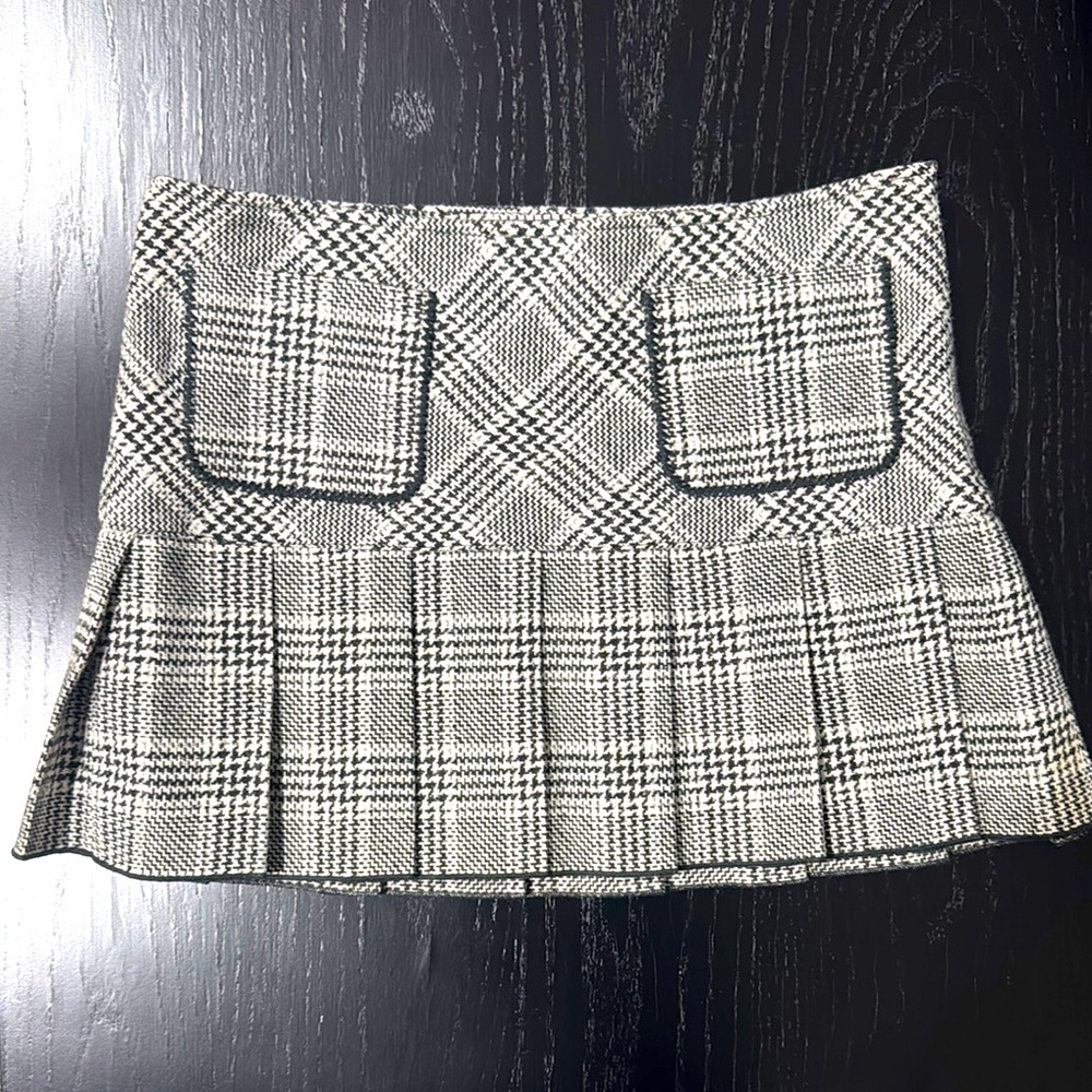 Juicy Couture Black and White Mini Skirt